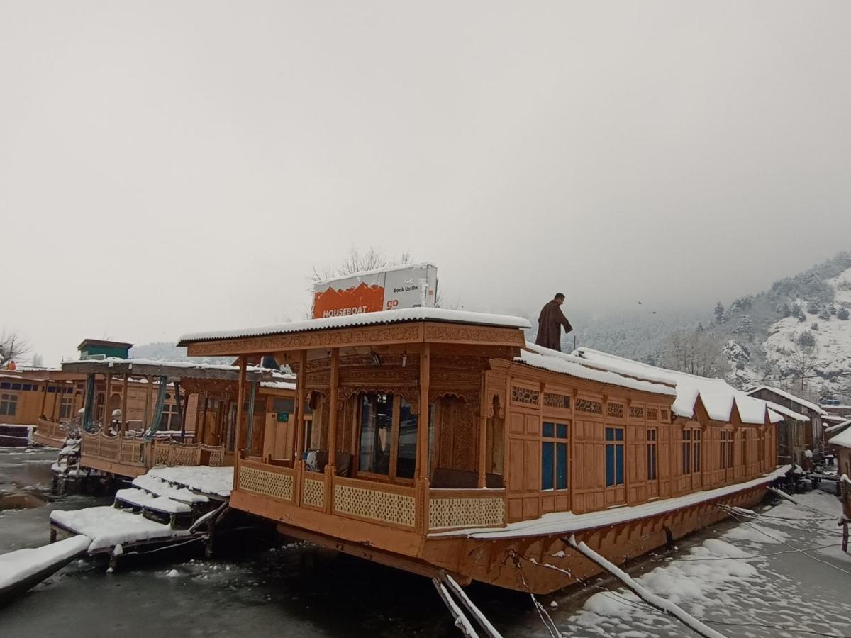 Houseboat New Suzan Hotel Srinagar  Luaran gambar